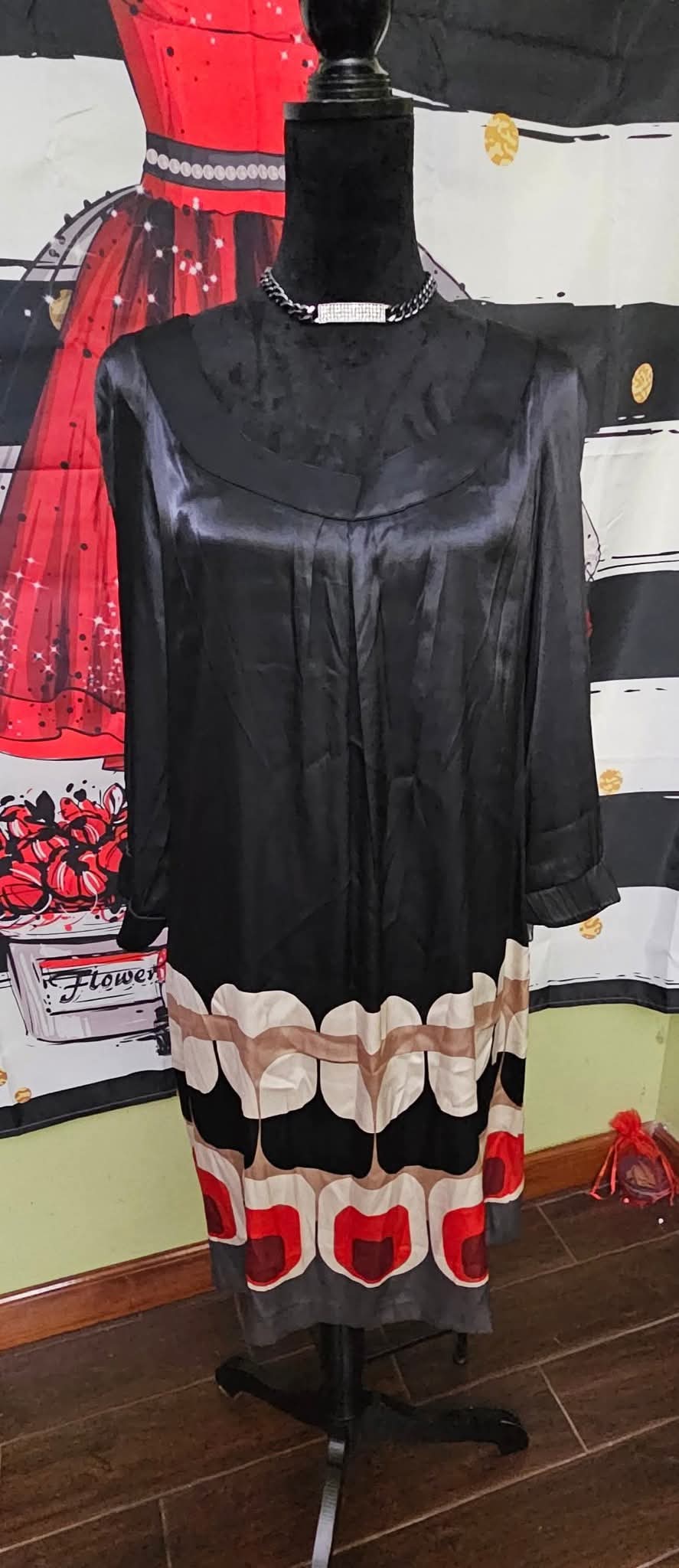 Jones NY Black Pullover Dress
Size 10
