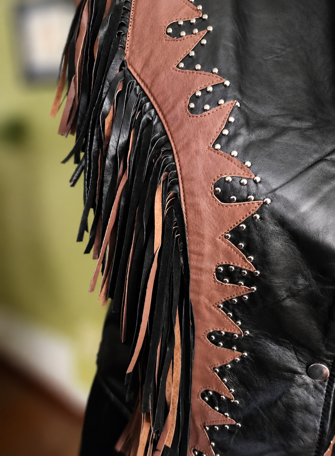 NWT Diamond Plate Vintage Leather Vest Best for Medium, if opened