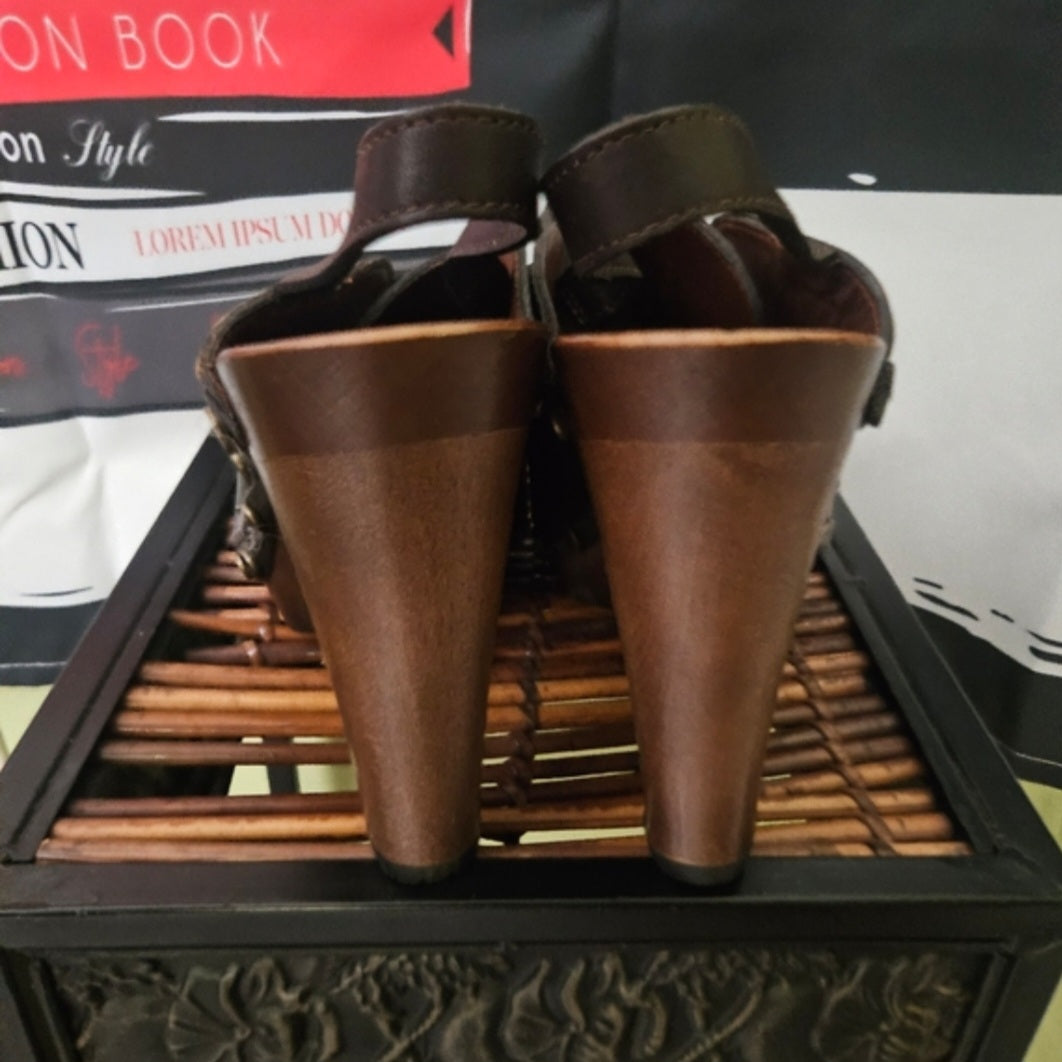 NWOT SEE by Chloe Brown Leather Slingback Mules Size 40/9