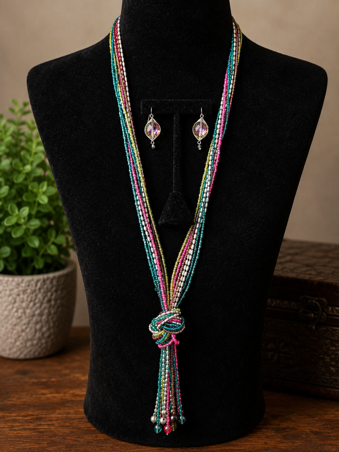 Colorful Beaded Knot Necklace Set
