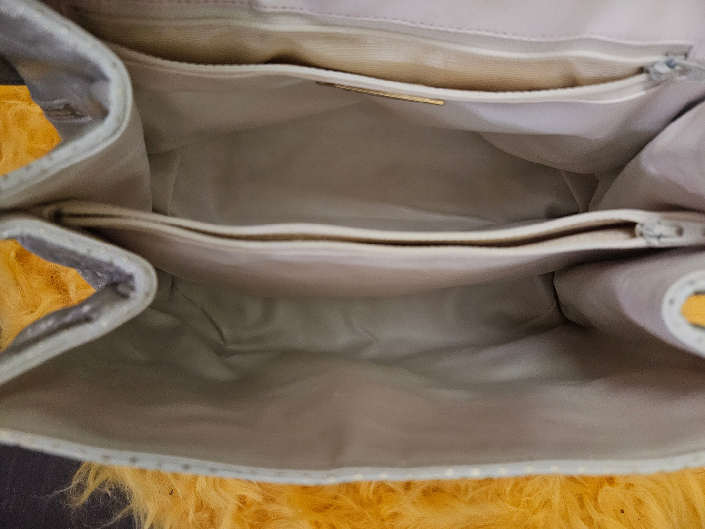 Sharif Beige and Cream Vintage Bag