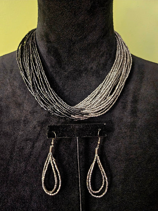 Black and Clear Beaded Necklace Set