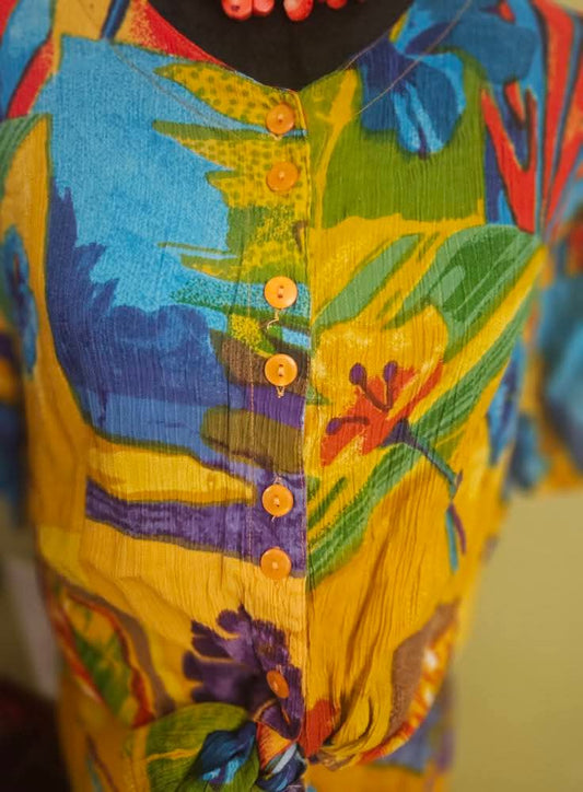 Resource vintage colorful skirt set. Can fit Large/Slim XL