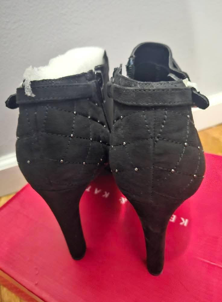 NWT Kelly & Katie Black Booties Size 10