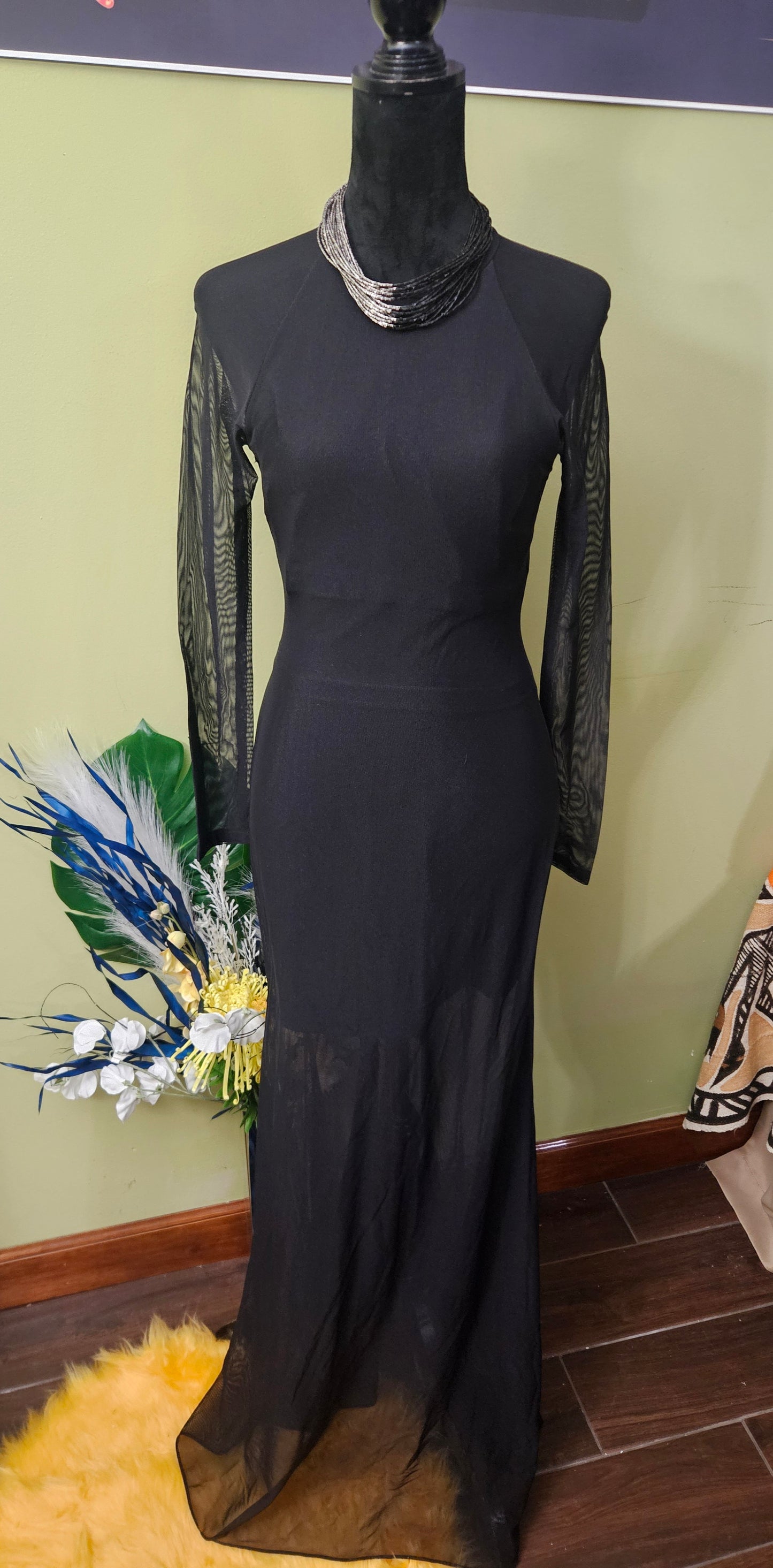 Miss Ashlee Black Maxi Dress Size Medium