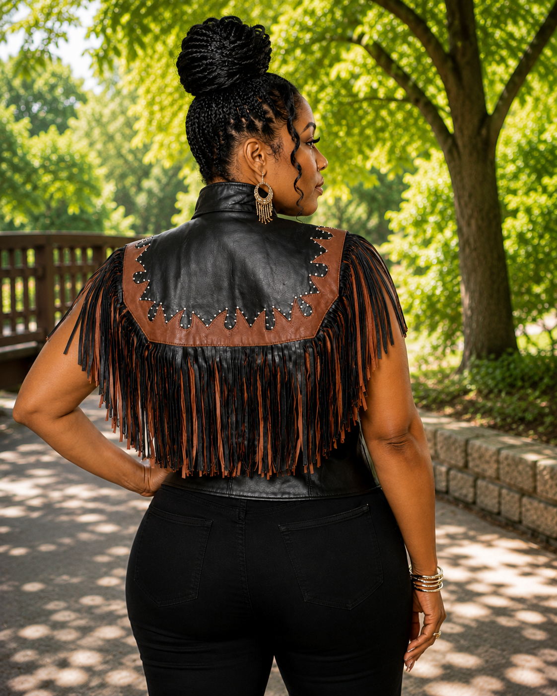 NWT Diamond Plate Vintage Leather Vest Best for Medium, if opened