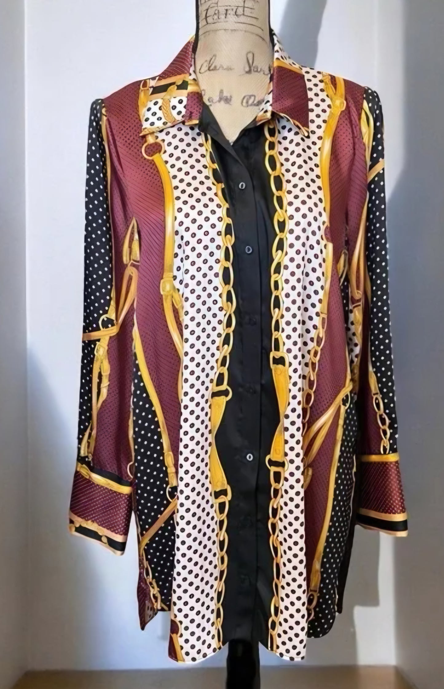 Zara Chain Print Button Down Blouse Size Large