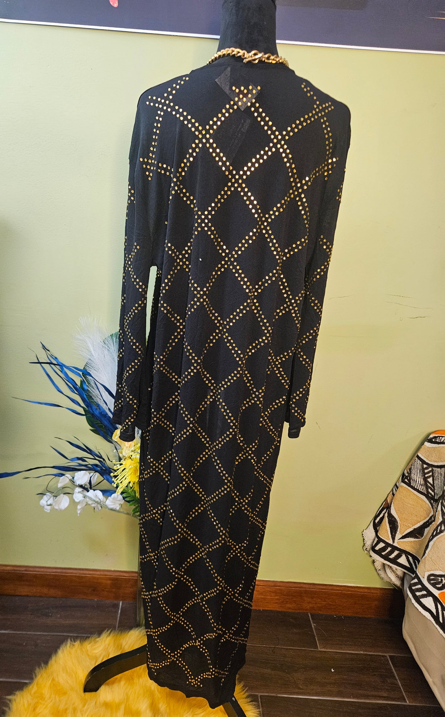 Windsor Black and Gold Duster Size 2X